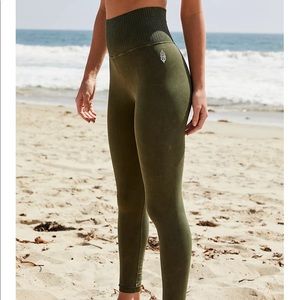 High-Rise 7/8 Length Good Karma Leggings